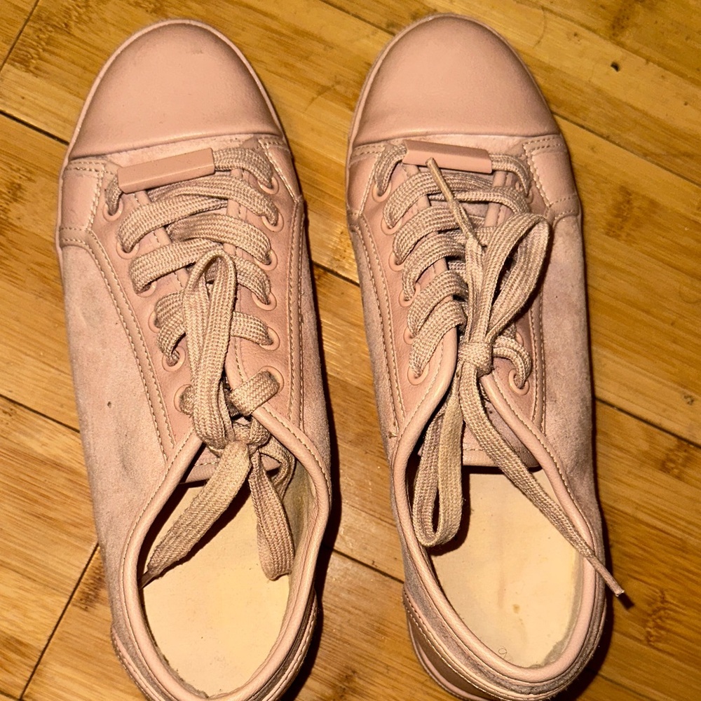 Women's Pink Casual Sneakers